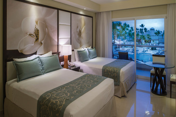 resort picture